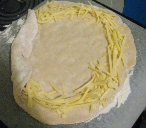 Making the stuffed crust
